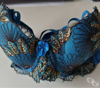 Vêtements occasion Bernes sur Oise Val-d'Oise - Photos Vivastreet Top Soutien Gorge WONDERBRA Taille 40 90B Neuf