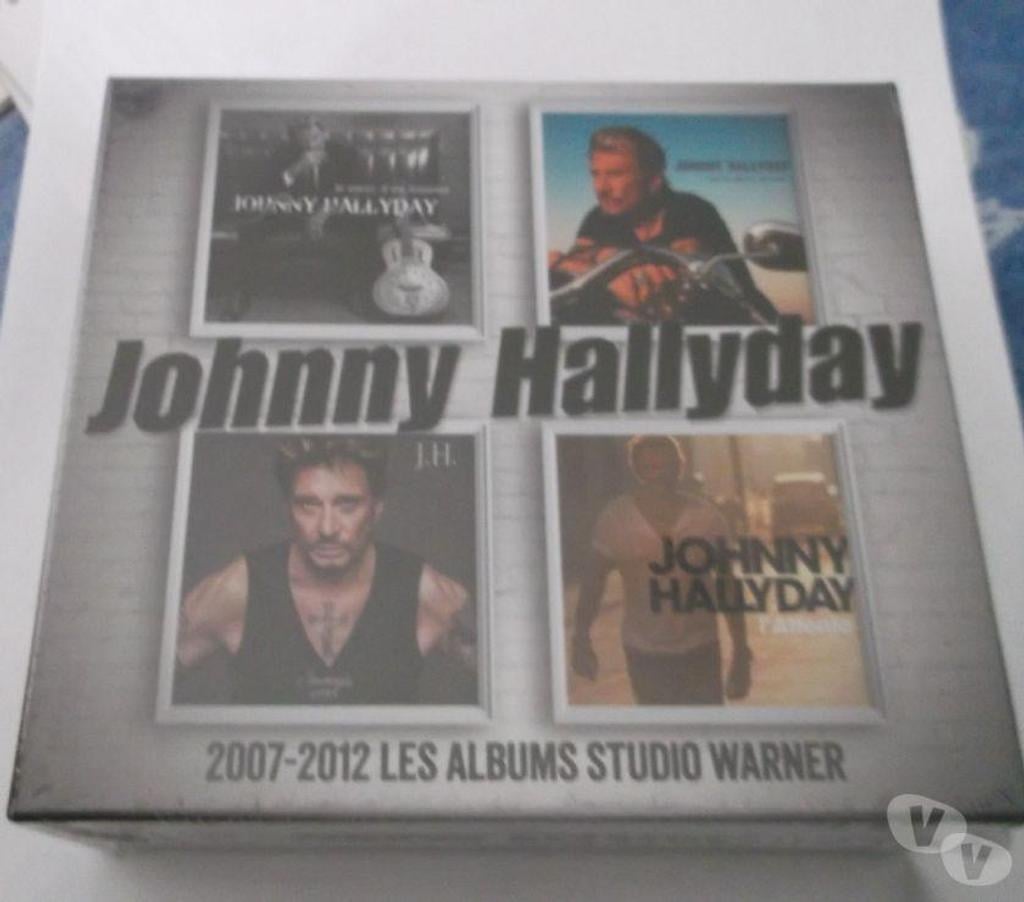 CDs Vendée Soullans - 85300 - Photos Vivastreet compilation de 4 CD de Johnny Hallyday + 3 CD D'ELVIS PRES
