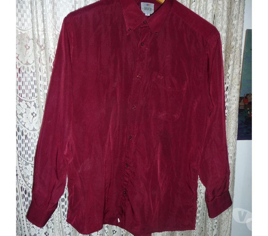 Vêtements occasion Bouches-du-Rhône Aix en Provence - Photos Vivastreet CHEMISE HOMME MANCHE LONGUE ROUGE BORDEAUX MARQUE BRICE JUL