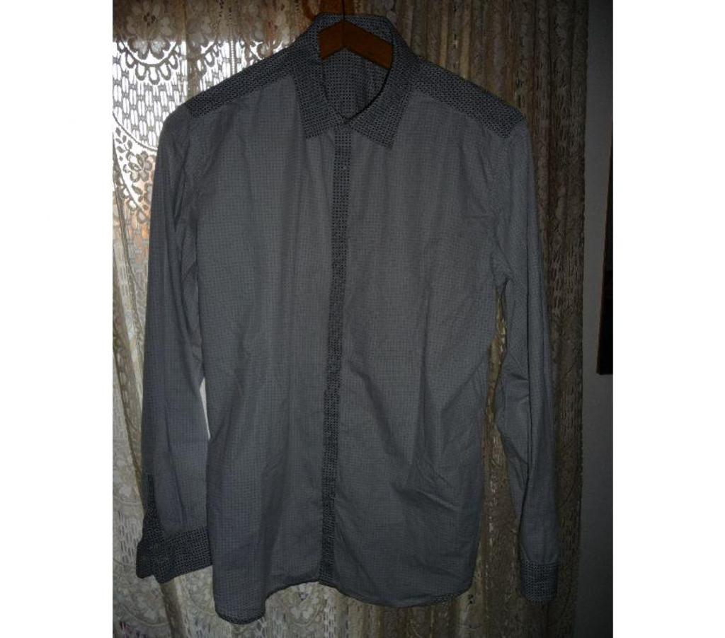 Vêtements occasion Bouches-du-Rhône Aix en Provence - Photos Vivastreet CHEMISE MANCHE LONGUE HOMME DIESEL XXL