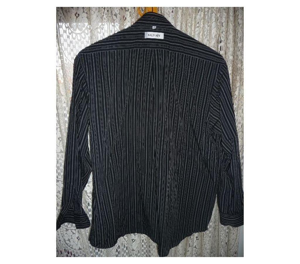 Vêtements occasion Bouches-du-Rhône Aix en Provence - Photos Vivastreet CHEMISE MANCHE LONGUE HOMME MARQUE BALMAIN 44 XL