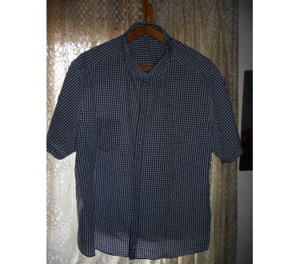 Vêtements occasion Bouches-du-Rhône Aix en Provence - Photos Vivastreet CHEMISE MANCHE COURTE HOMME DAMIER BLEUBLANC 3 XXL