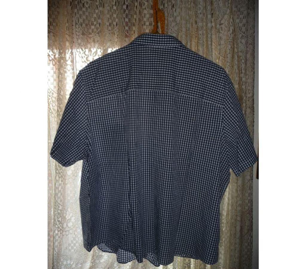 Vêtements occasion Bouches-du-Rhône Aix en Provence - Photos Vivastreet CHEMISE MANCHE COURTE HOMME DAMIER BLEUBLANC 3 XXL