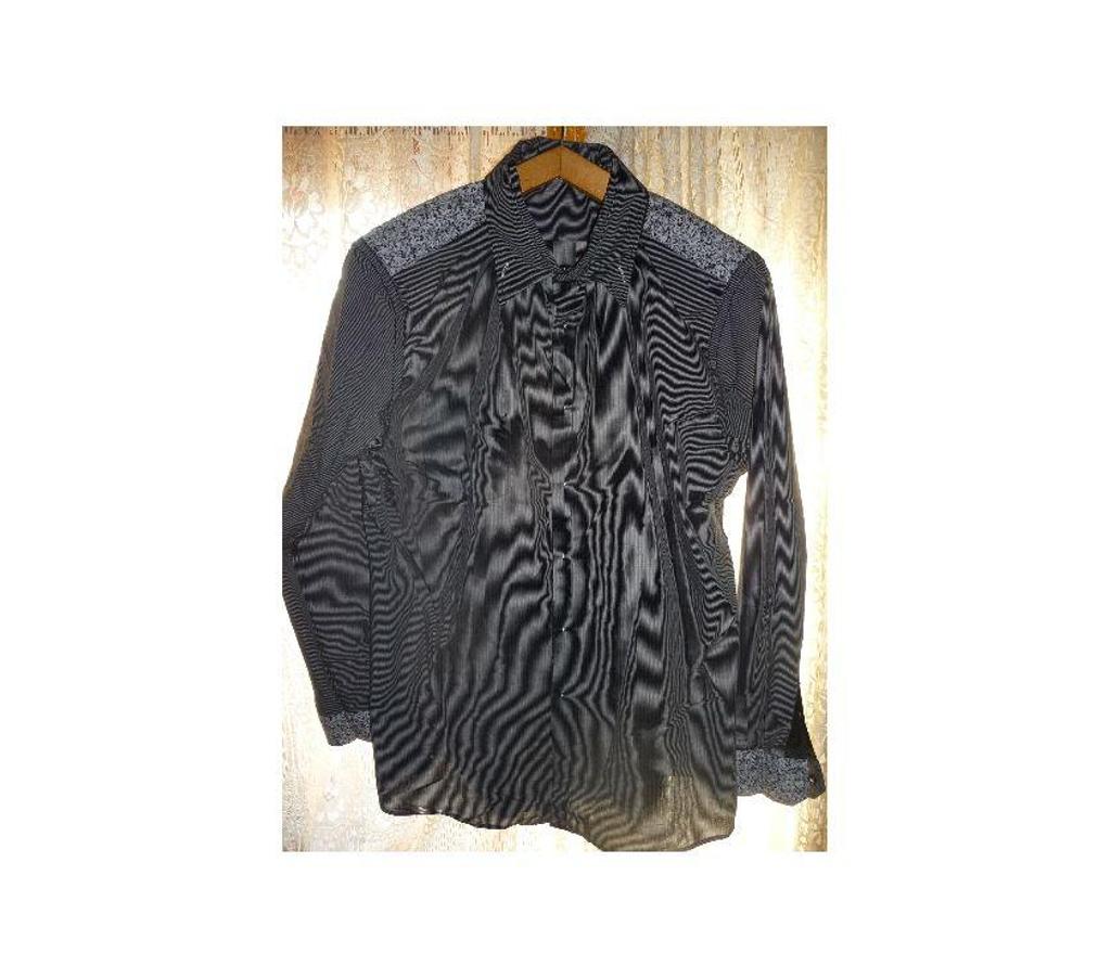 Vêtements occasion Bouches-du-Rhône Aix en Provence - Photos Vivastreet CHEMISE MANCHE COURTE HOMME OLLY GAN XXL 46