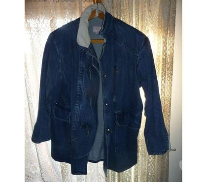 Vêtements occasion Aix en Provence Aix en Provence - Photos Vivastreet VESTE LEGERE 100 % JEANS BLEU HOMME TAILLE XL MARQUE WORK C