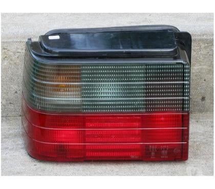 Pièces détachées automobile Maule Yvelines - Photos Vivastreet Feu AR Gauche Citroën BX phase 2