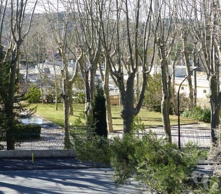 location saisonniere Alpes-de-Haute-Provence Greoux les Bains - 04800 - Photos Vivastreet Location d'un studio