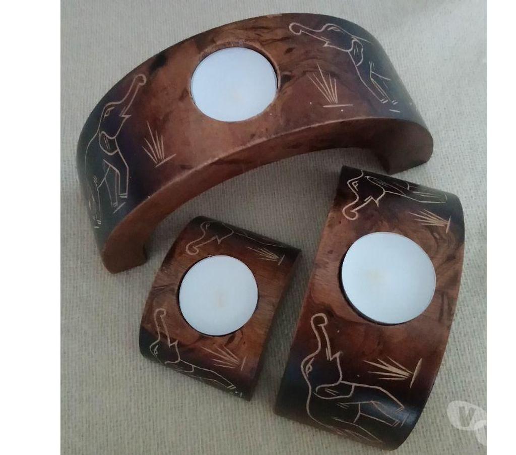 Décoration - art Seine-Saint-Denis La Courneuve - 93120 - Photos Vivastreet 3 bougeoirs en bois