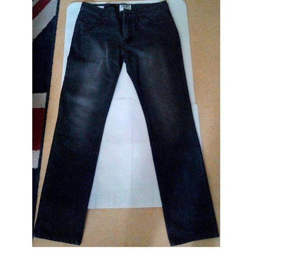 Vêtements occasion Loiret Cepoy - 45120 - Photos Vivastreet Jeans slim Homme 