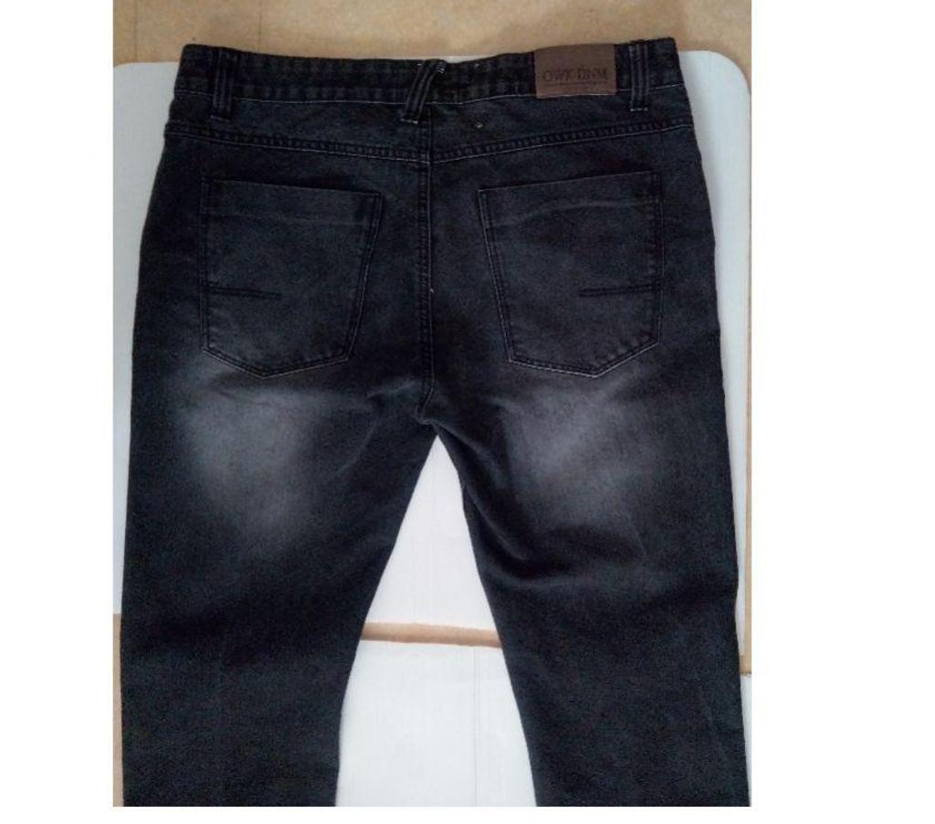 Vêtements occasion Loiret Cepoy - 45120 - Photos Vivastreet Jeans slim Homme 