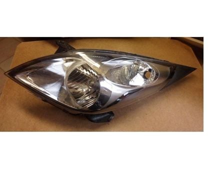 Accessoires auto & tuning Castries Hérault - Photos Vivastreet Cause retraite, phares, feu AV-AR- anti brouillard