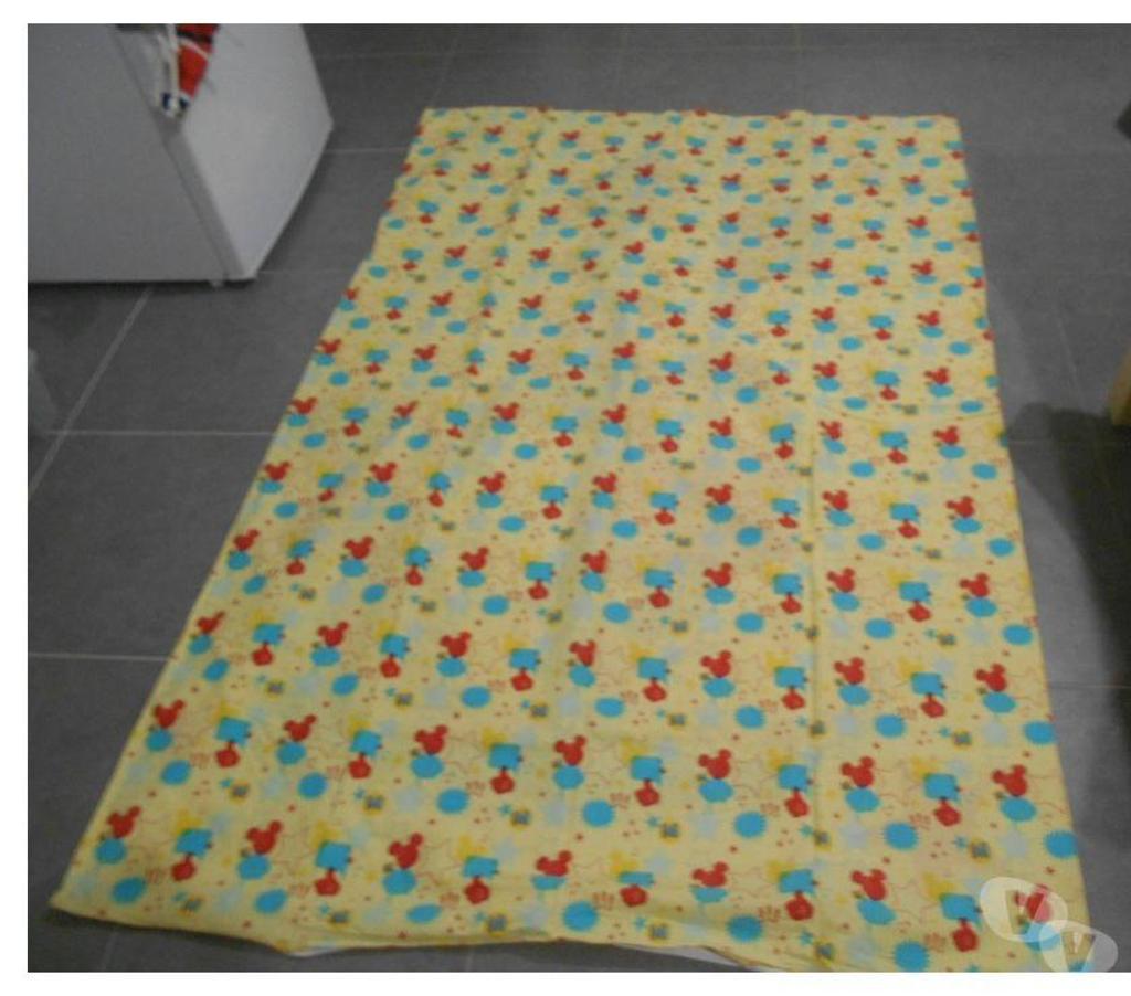 Ameublement & art de la table Marne Courcy - 51220 - Photos Vivastreet Parure drap mickey