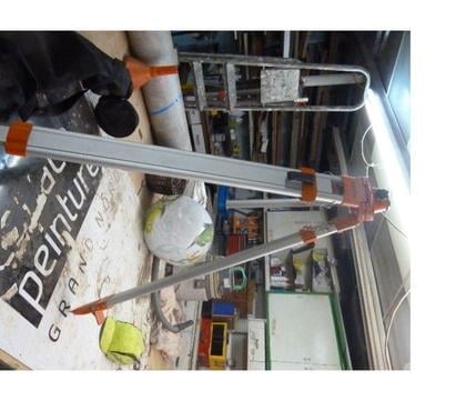 Bricolage - Jardin - Outillage Aniche Nord - Photos Vivastreet TREPIED