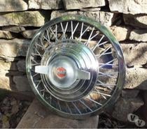 enjoliveur roue fil RAF 13 pouces av écrou papillon central