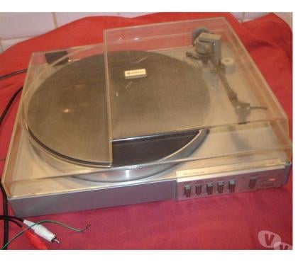 Photo - Video - Son Fontenay le Fleury Yvelines - Photos Vivastreet Platine vinyle HITACHI HT-6M vintage