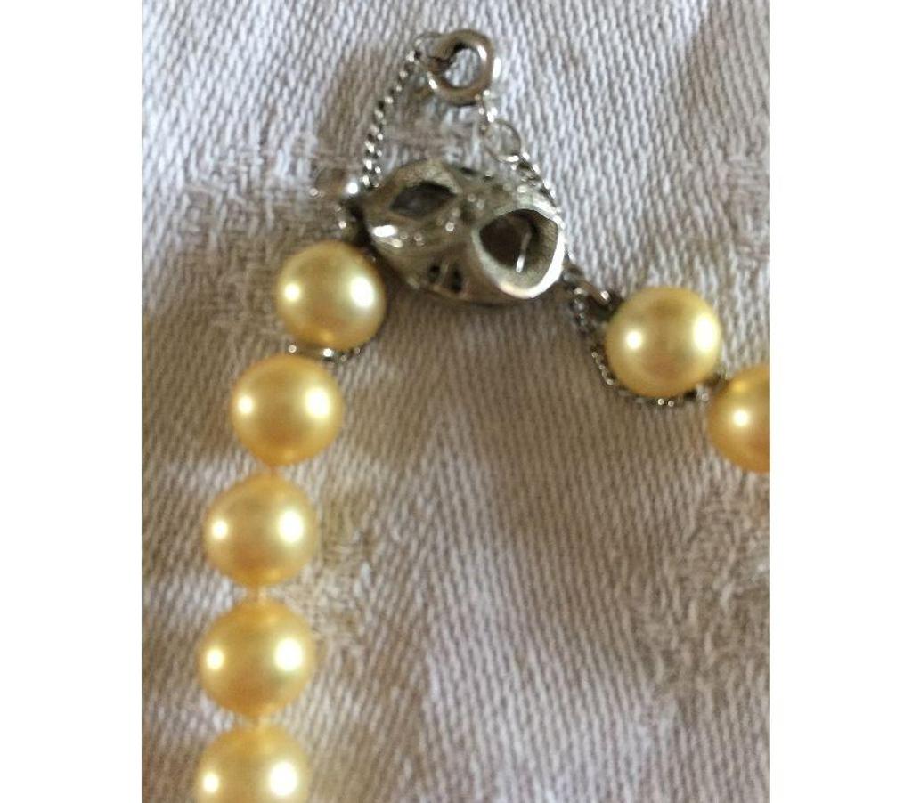 Bijoux occasion Gard Nimes - Photos Vivastreet Collier sautoir en perles de Majorque