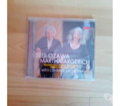 CDs Ardoix Ardèche - Photos Vivastreet CD Beethoven : Piano Concerto Numéro 2 Grieg : Holberg Suite