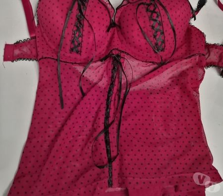 Vêtements occasion Val-d'Oise Bernes sur Oise - 95340 - Photos Vivastreet Bustier Guêpière MANQUE ETIQUETTE DE LA MARQUE Taille 85B