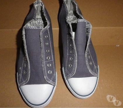 Chaussures et bottes occasion Bois d'Arcy Yvelines - Photos Vivastreet Chaussure Style Converse