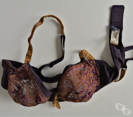 Vêtements occasion Val-d'Oise Bernes sur Oise - 95340 - Photos Vivastreet Top : Soutien Gorge Armatures De Chez LOU Taille 90C (Neuf)