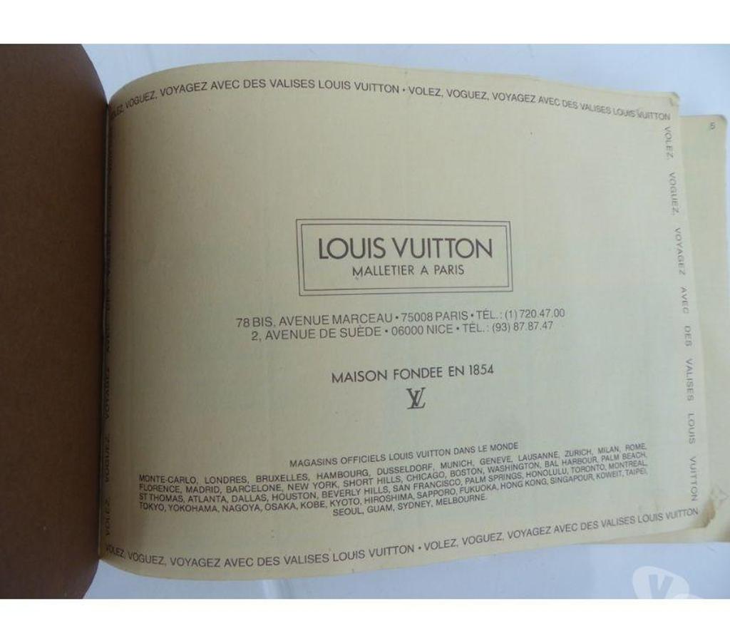 Livres occasion Essonne Bievres - 91570 - Photos Vivastreet Livre Louis Vuitton catalogue 1984