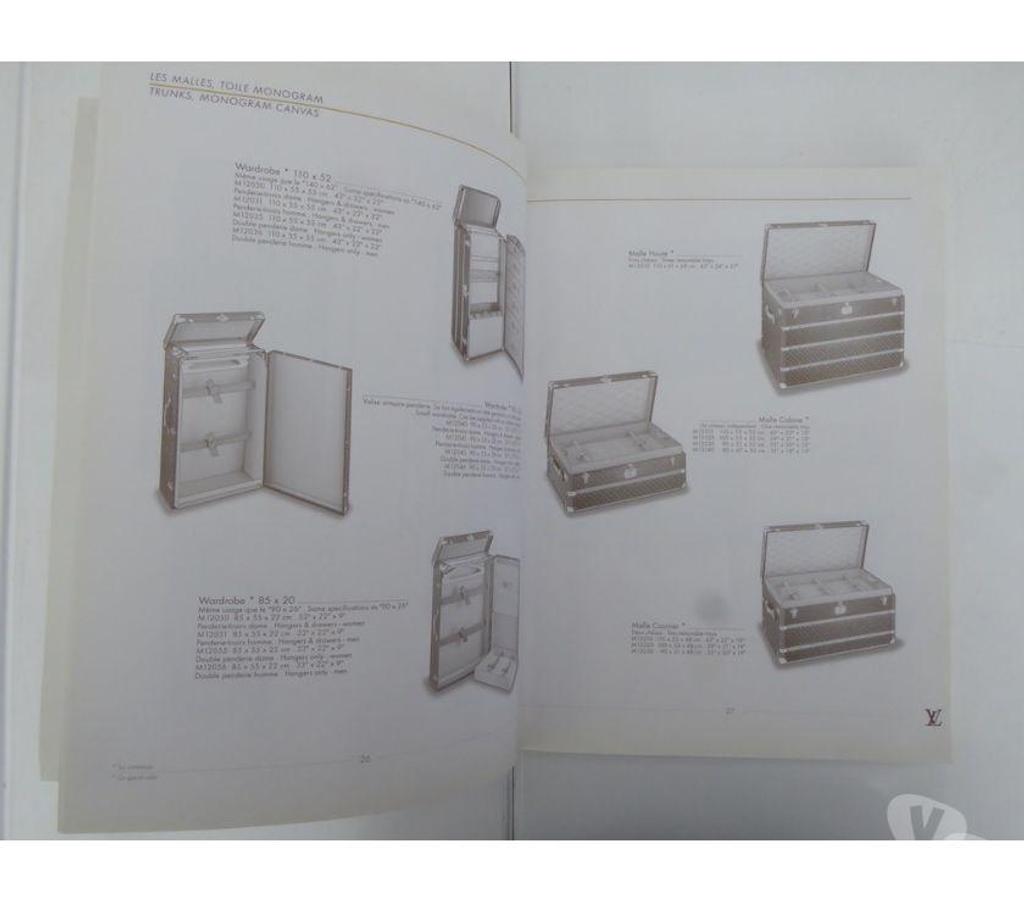 Livres occasion Essonne Bievres - 91570 - Photos Vivastreet Livre Louis Vuitton catalogue 2002