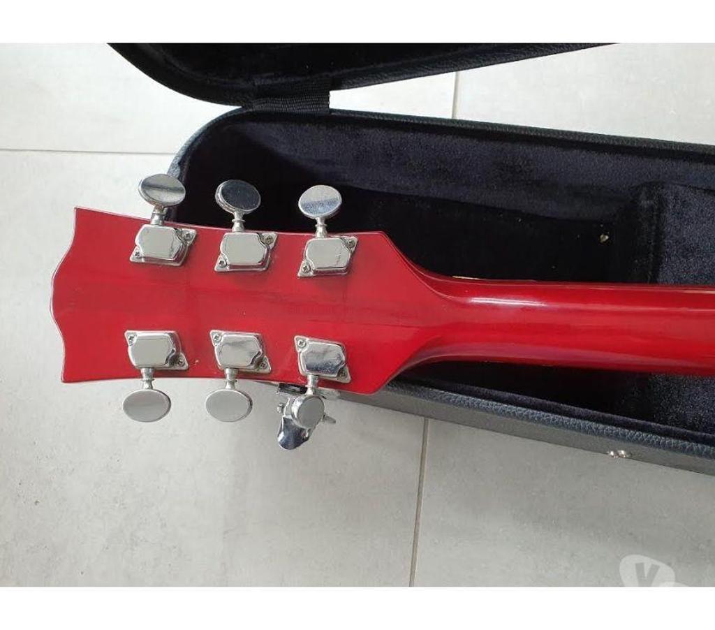 Instruments de musique Bas-Rhin Mommenheim - 67670 - Photos Vivastreet Guitare 14 caisse EMPERADOR années 60 - Stéréo