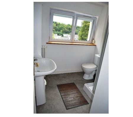 Appartement meublé Finistère Morlaix - 29600 - Photos Vivastreet C1 Ch ADSL buanderie, jardin MORLAIX