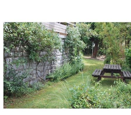 Appartement meublé Finistère Morlaix - 29600 - Photos Vivastreet C1 Ch ADSL buanderie, jardin MORLAIX