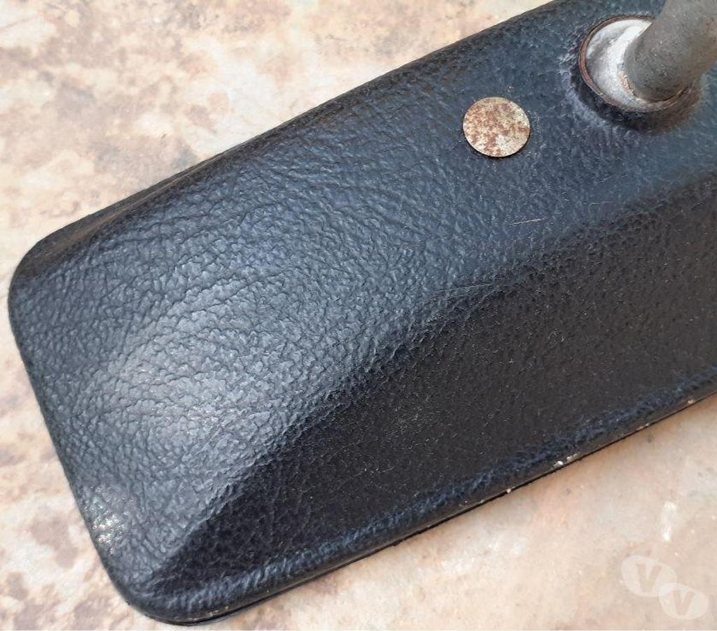 Pièces et services auto Var Cuers - 83390 - Photos Vivastreet rétroviseur intérieur Citroën 2cv , méhari , Dyane