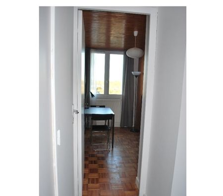 Appartement meublé Finistère Morlaix - 29600 - Photos Vivastreet B22 2 PIECES, ADSL, buanderie, pkg, MORLAIX (St Jo)