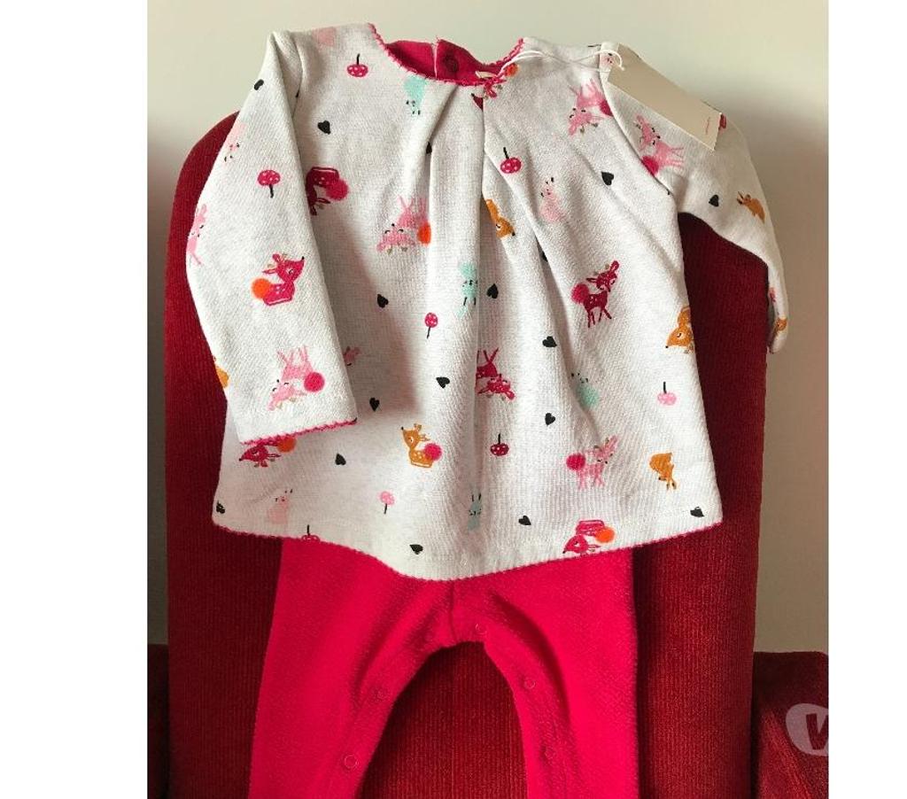 Vêtements bébés Rhône Caluire et Cuire - 69300 - Photos Vivastreet vetement bébé Catimini NEUF