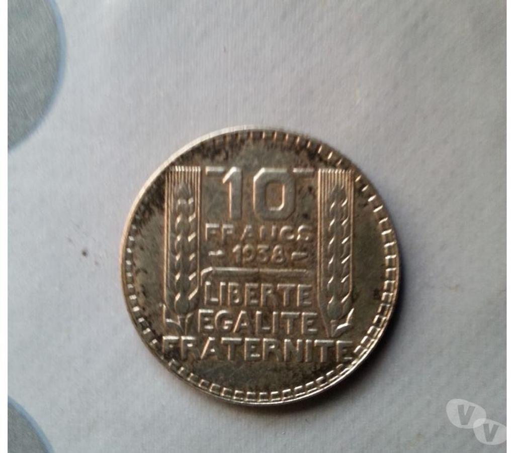 Collection Seine-et-Marne Montceaux les Provins - 77151 - Photos Vivastreet 10 francs argent.