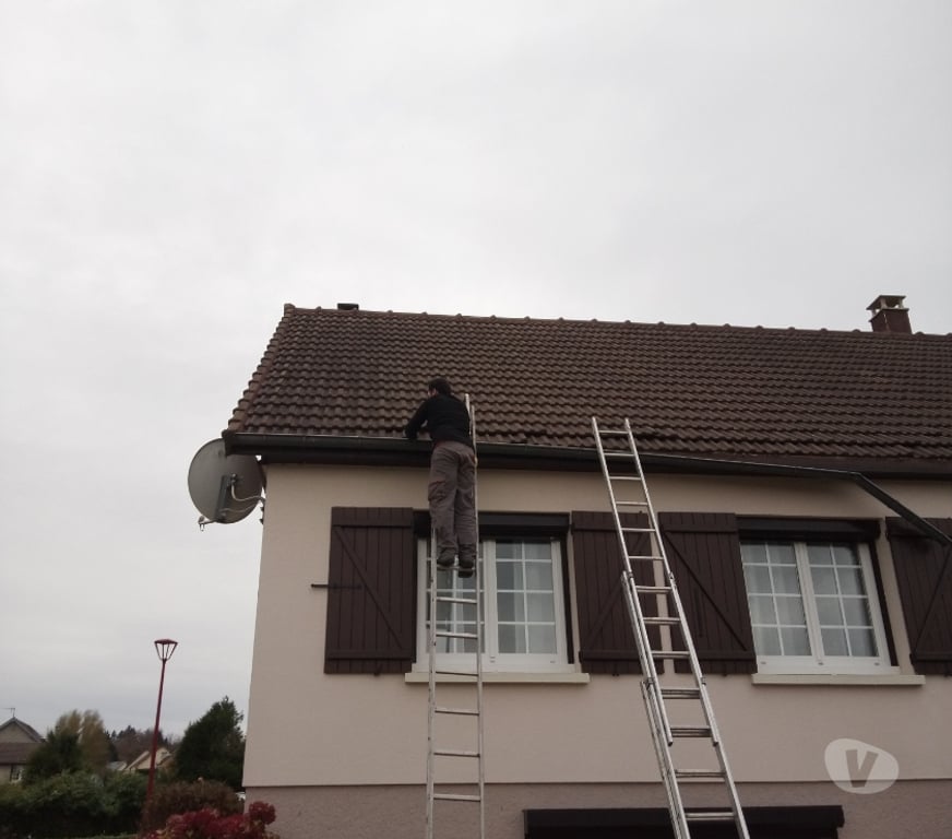 Artisans & dépannages Somme Amiens - Photos Vivastreet couvreur zingueur cortes Louis