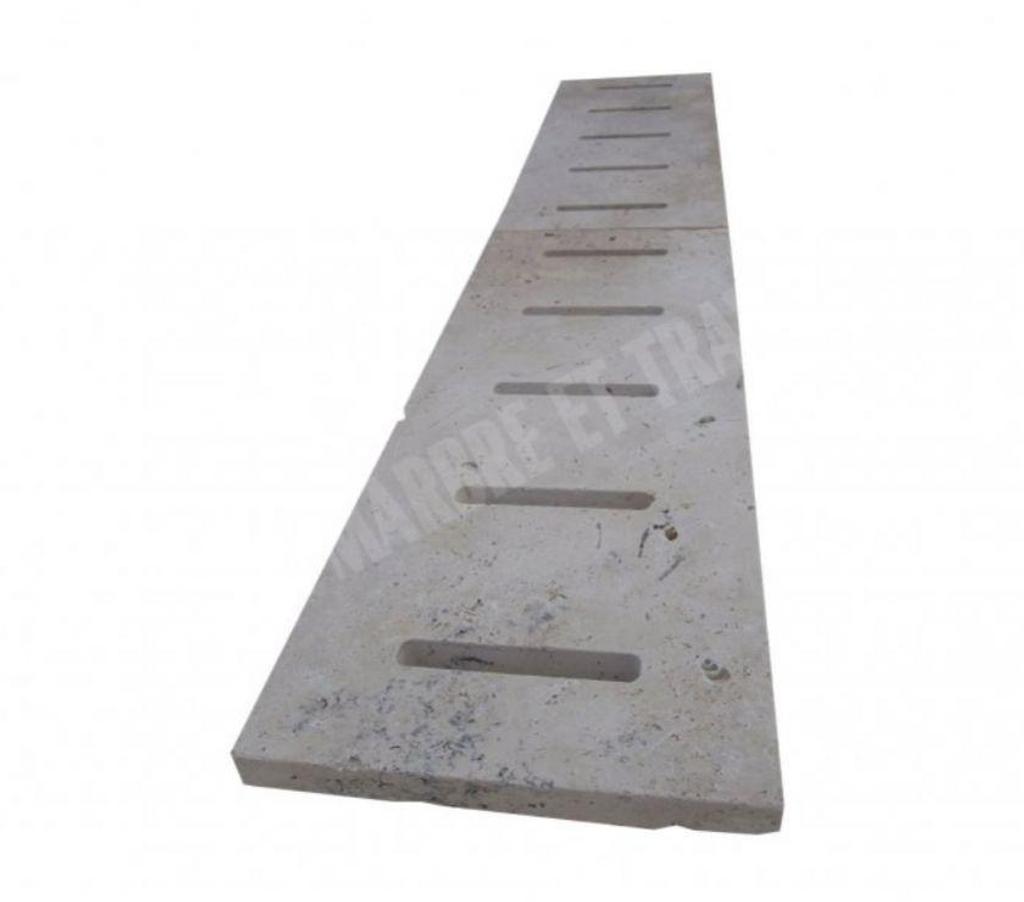 Var Forcalqueiret - 83136 - Photos Vivastreet Travertin Classique Grille Rainure 19x50 cm REF:1674