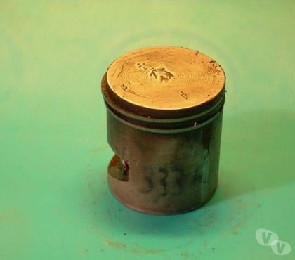 Bricolage - Jardin - Outillage Marcellaz Haute-Savoie - Photos Vivastreet piston de débroussailleuse Husqvarna 333r 333 R