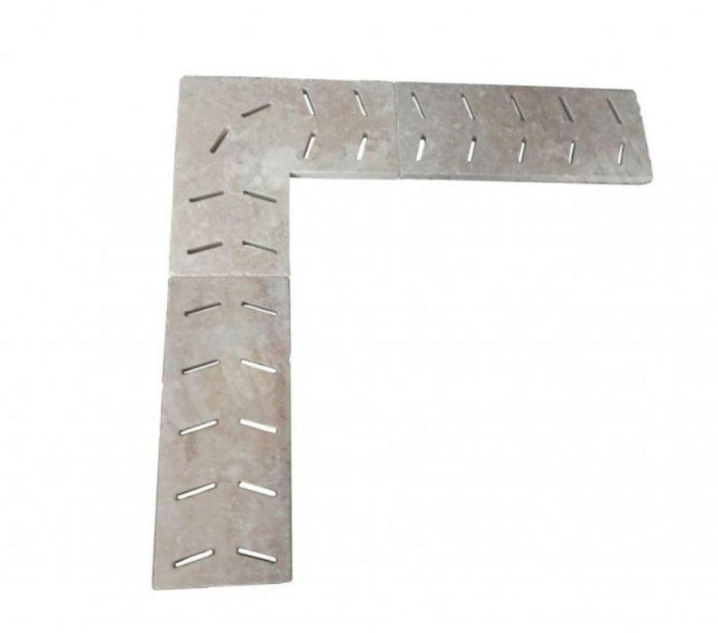  Var Forcalqueiret - 83136 - Photos Vivastreet Travertin Classique Grille Angle Fleche 50x50 cm REF 947