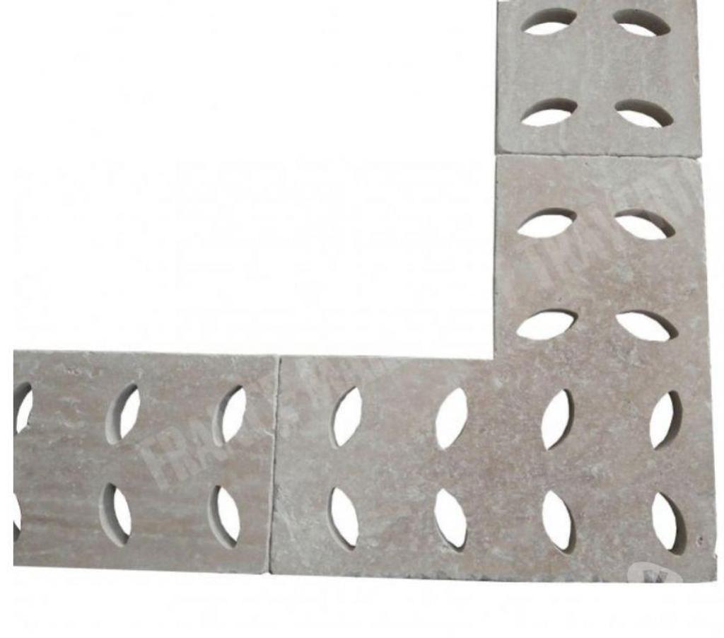 Var Forcalqueiret - 83136 - Photos Vivastreet Travertin Classique Grille Angle Grand Oeil 50x50 cm REF 946
