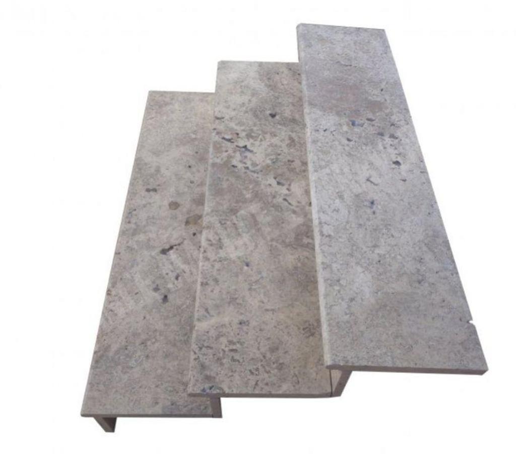  Var Forcalqueiret - 83136 - Photos Vivastreet Travertin Gris Silver Marche Escalier REF 2897