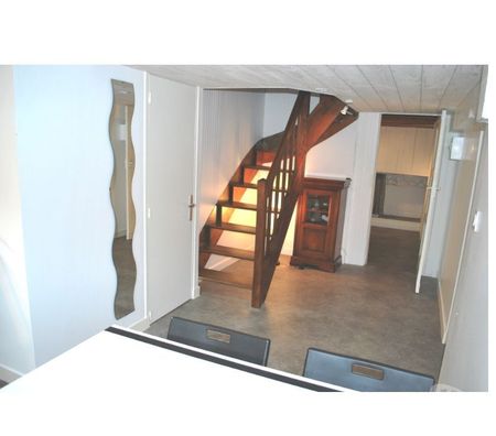 Appartement meublé Finistère Morlaix - 29600 - Photos Vivastreet S3 T1, ADSL, buanderie, jardin MORLAIX Coatsehro