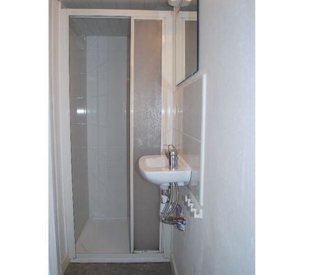 Appartement meublé Finistère Morlaix - 29600 - Photos Vivastreet S3 T1, ADSL, buanderie, jardin MORLAIX Coatsehro