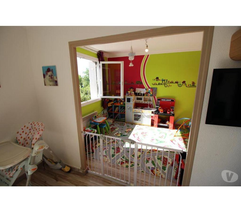 Appartements à vendre Gard Nimes - Photos Vivastreet APPARTEMENT 4 pièces, vendu loué ou libre