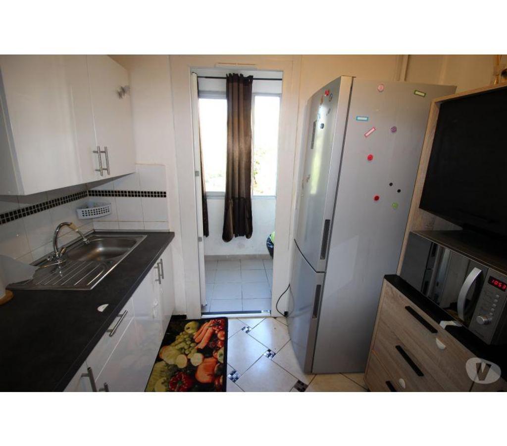 Appartements à vendre Gard Nimes - Photos Vivastreet APPARTEMENT 4 pièces, vendu loué ou libre