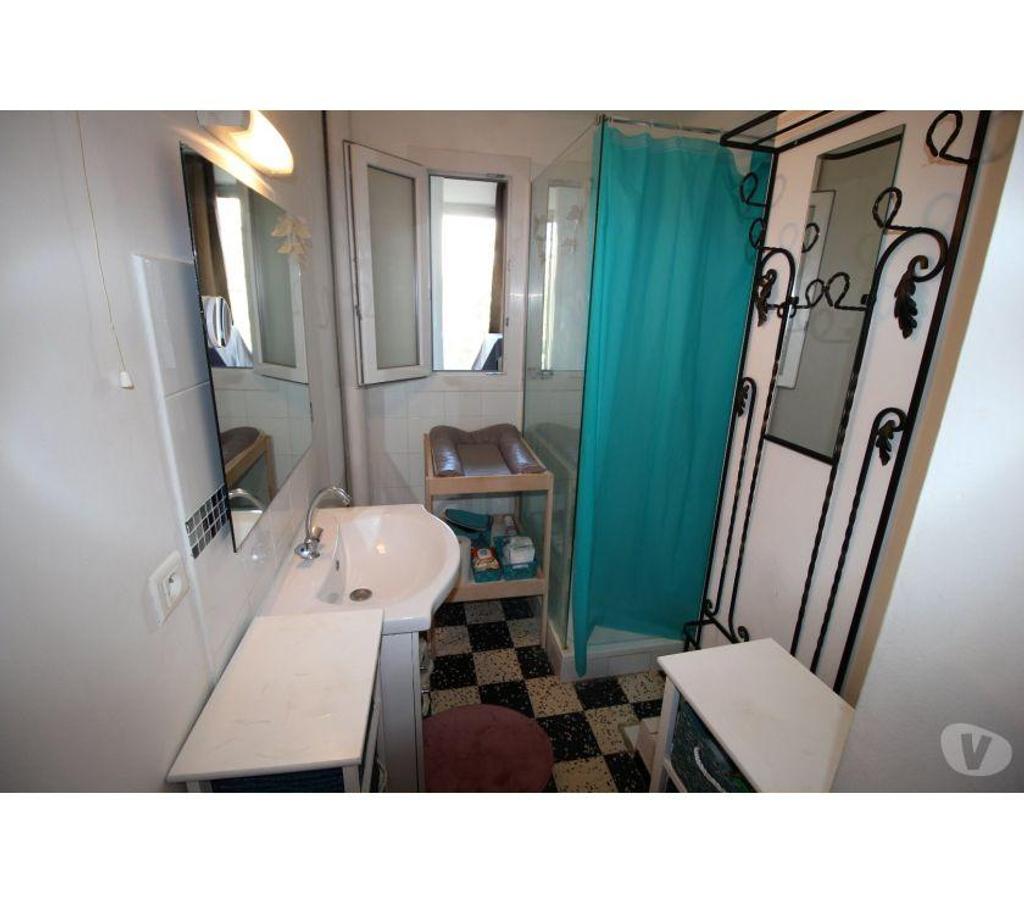 Appartements à vendre Gard Nimes - Photos Vivastreet APPARTEMENT 4 pièces, vendu loué ou libre
