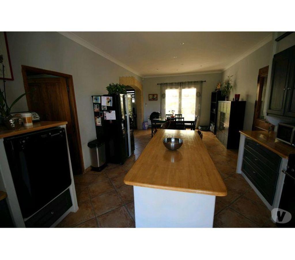 Vente Maison Gard Garons - 30128 - Photos Vivastreet 16 MN CV NIMES, Belle Bastide 240 m² avec piscine et annexes