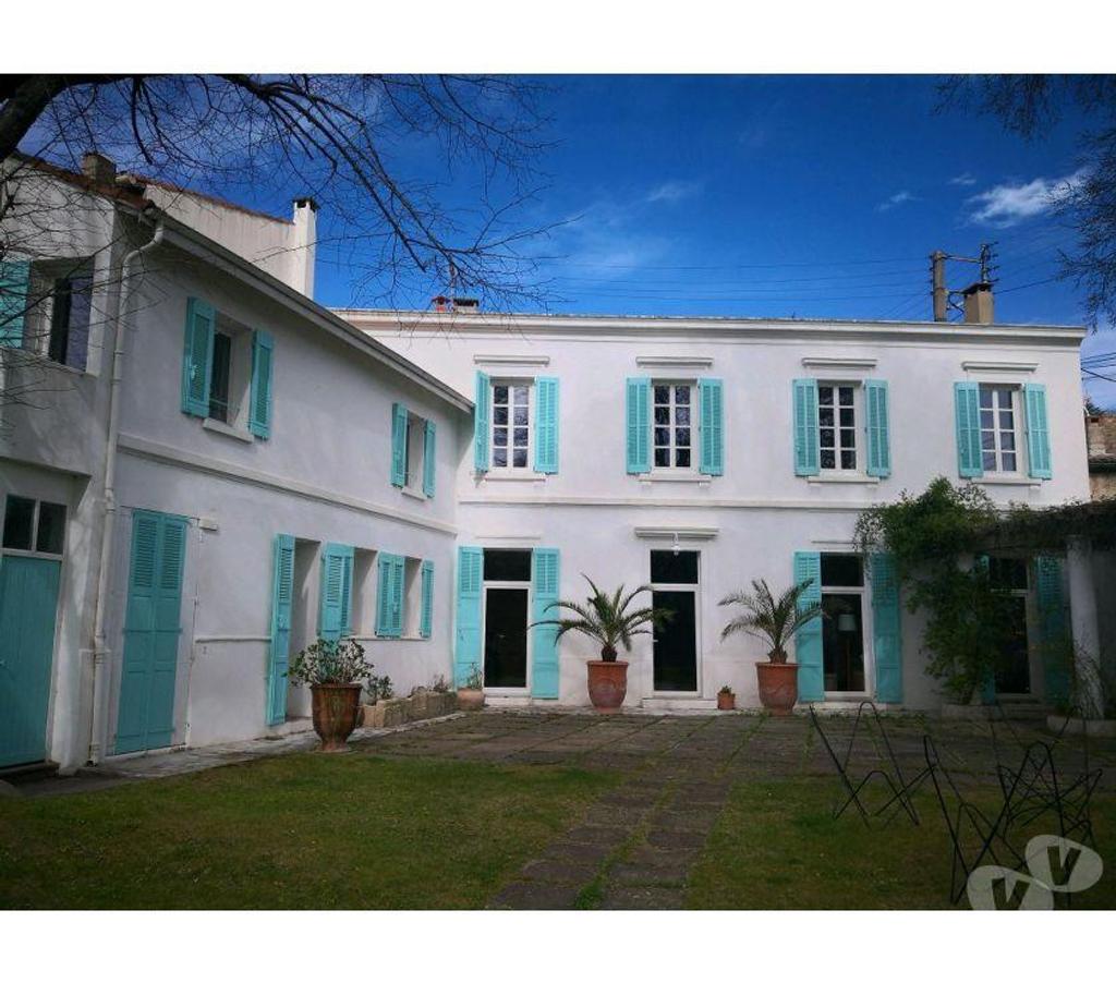 Vente Maison Gard Nimes - Photos Vivastreet NIMES proche CV, MAISON DE CARACTERE sur grand terrain