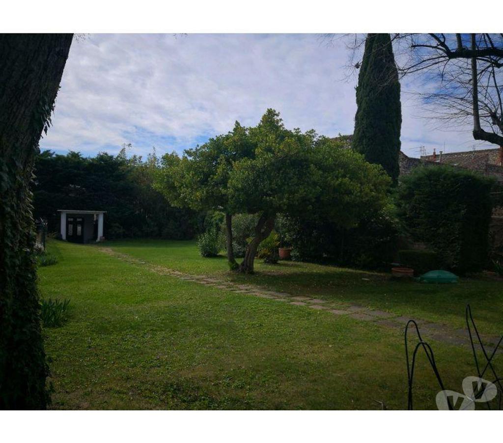 Vente Maison Gard Nimes - Photos Vivastreet NIMES proche CV, MAISON DE CARACTERE sur grand terrain