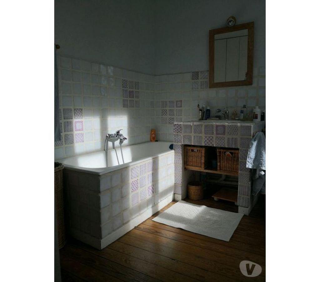 Vente Maison Gard Nimes - Photos Vivastreet NIMES proche CV, MAISON DE CARACTERE sur grand terrain