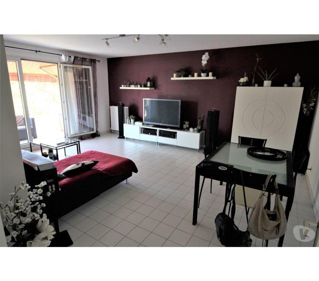 Appartements à vendre Gard Nimes - Photos Vivastreet NIMES, appartement 5 pièces, 2 terrasses, garage