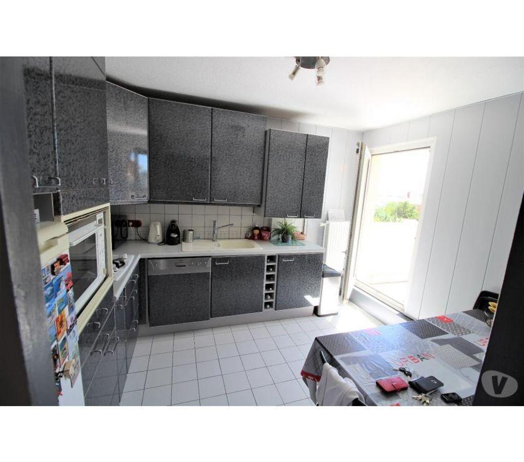 Appartements à vendre Gard Nimes - Photos Vivastreet NIMES, appartement 5 pièces, 2 terrasses, garage